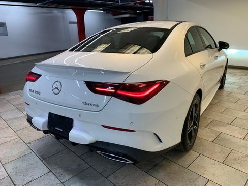 Used 2024 Mercedes-Benz CLA 250 4MATIC image 6