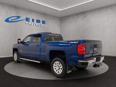 Used 2017 Chevrolet Silverado 2500 LT w/ LT Convenience Package image 3