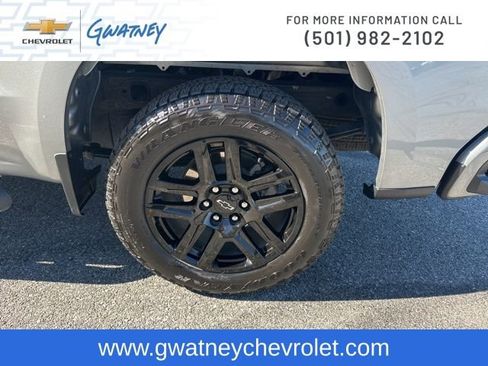 Used 2024 Chevrolet Silverado 1500 Custom w/ LPO, Dark Essentials Package image 10