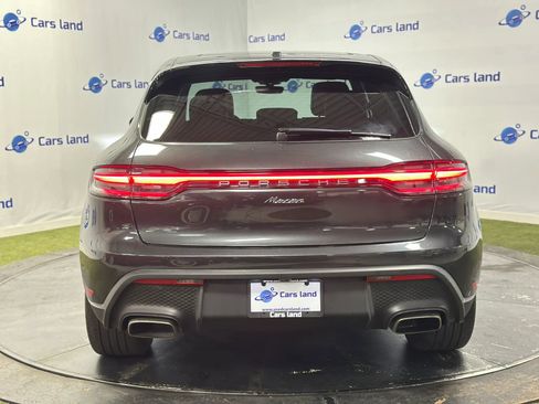 Used 2023 Porsche Macan Turbo AWD/4WD image 4