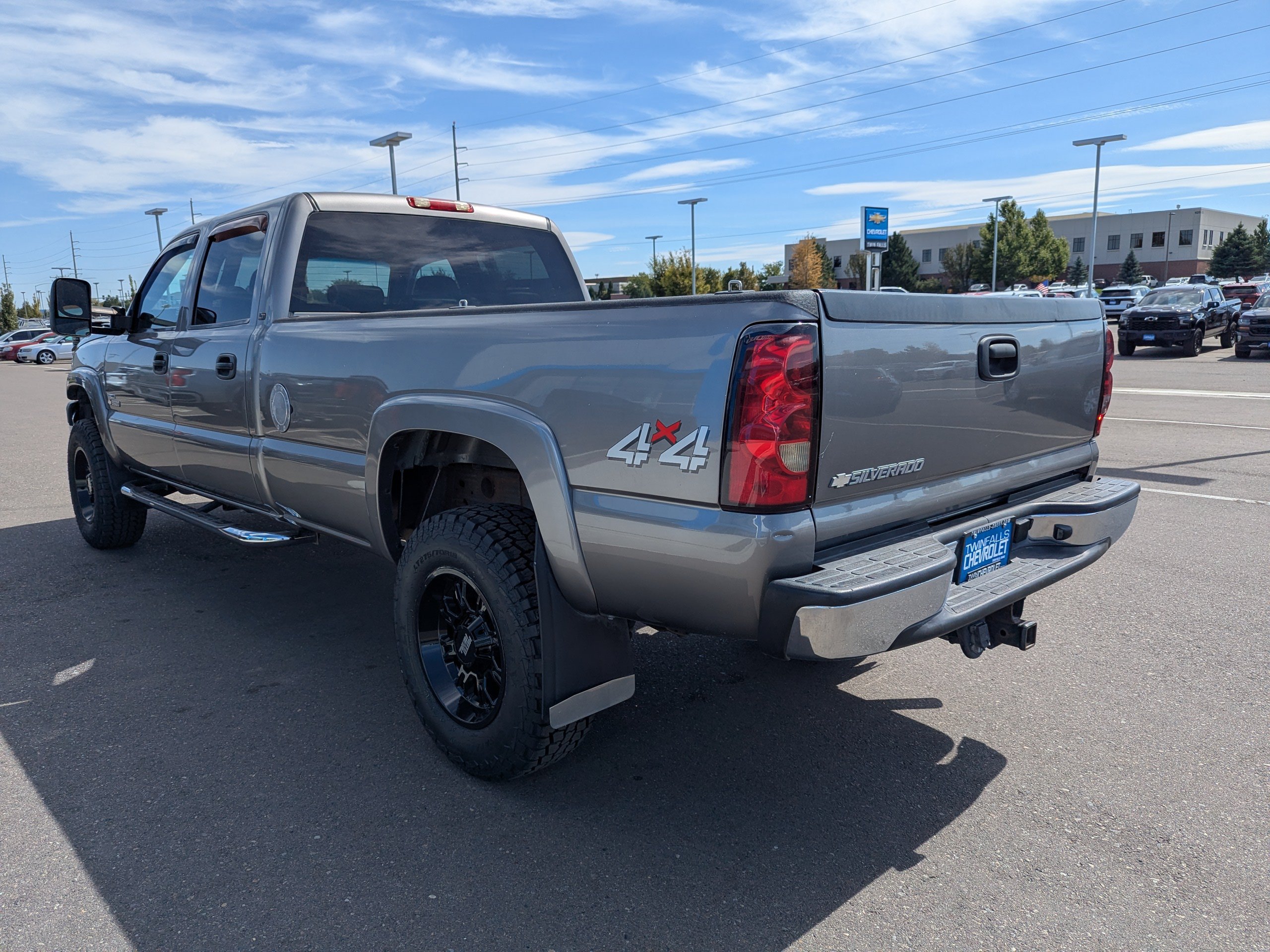 Used 2007 Chevrolet Silverado 3500 LT w/ Heavy-Duty Power Package AWD/4WD image 25