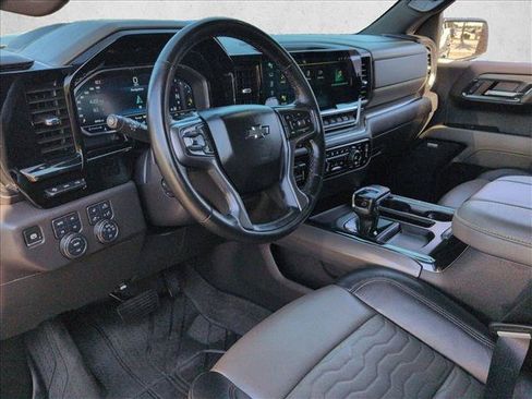 Used 2024 Chevrolet Silverado 1500 ZR2 w/ Technology Package AWD/4WD image 13