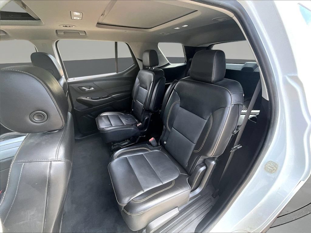 Used 2021 Chevrolet Traverse Premier AWD/4WD image 25