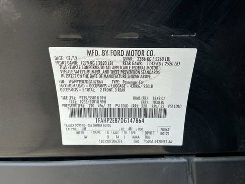 Used 2013 Ford Taurus SEL FWD image 28