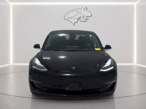 Used 2020 Tesla Model 3 Standard Range RWD image 8