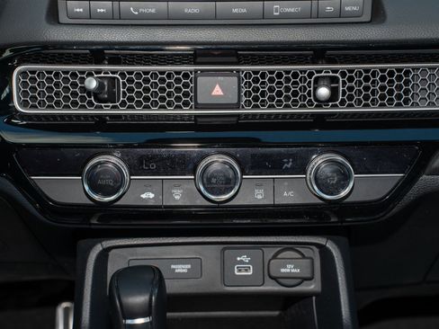 Used 2023 Honda Civic Sport image 22