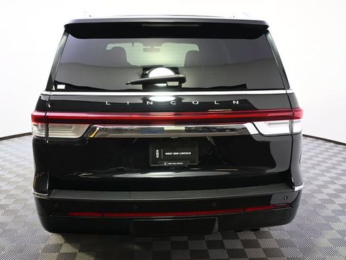 Used 2024 Lincoln Navigator Reserve w/ Equipment Group 201A AWD/4WD image 5