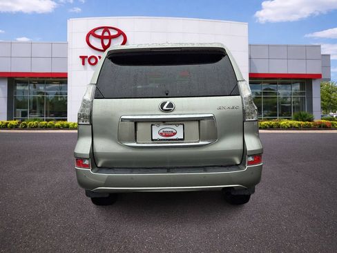 Used 2023 Lexus GX 460 Premium w/ Premium Package AWD/4WD image 6