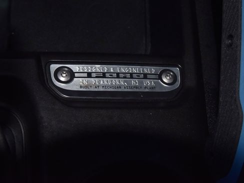 Used 2023 Ford Bronco Wildtrak image 34
