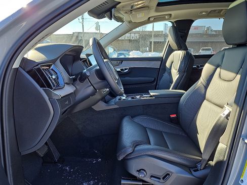 New 2026 Volvo XC90 B6 Ultra w/ Protection Package AWD/4WD image 11