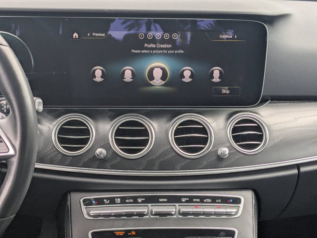 Used 2023 Mercedes-Benz E 350 Sedan w/ Premium Package image 5