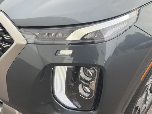 Used 2022 Hyundai Palisade Calligraphy w/ Cargo Package FWD image 9