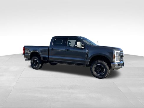 New 2026 Ford F350 XLT w/ Tremor Off-Road Package image 8