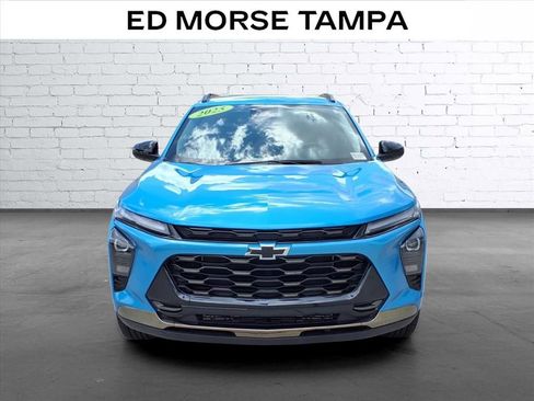 Used 2025 Chevrolet Trax ACTIV FWD image 6