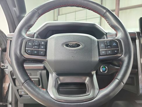 Used 2024 Ford Expedition Limited RWD image 26