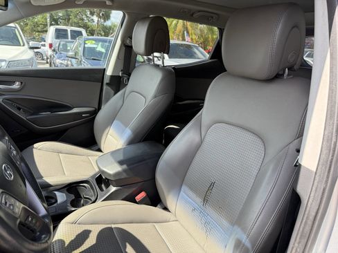 Used 2013 Hyundai Santa Fe Sport 2.0T w/ Technology Pkg FWD image 12