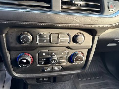 Used 2022 Chevrolet Tahoe 4WD w/ Remote Keyless Entry Package image 21