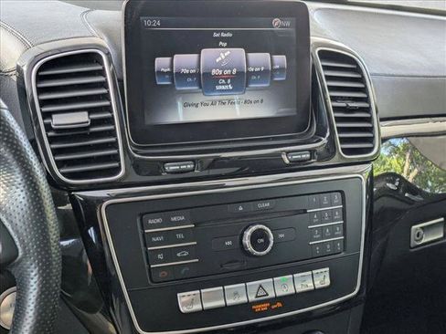 Used 2017 Mercedes-Benz GLS 450 4MATIC image 15