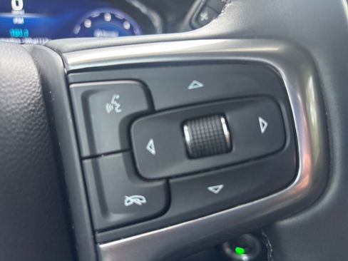 Used 2023 Chevrolet Silverado 1500 LT image 18