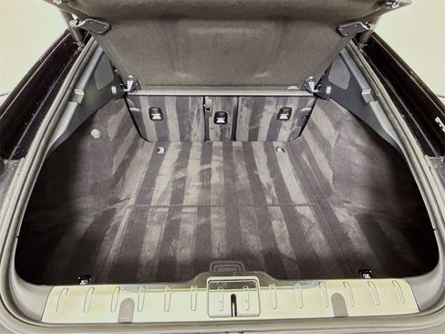 Used 2023 Porsche Panamera Platinum Edition image 31