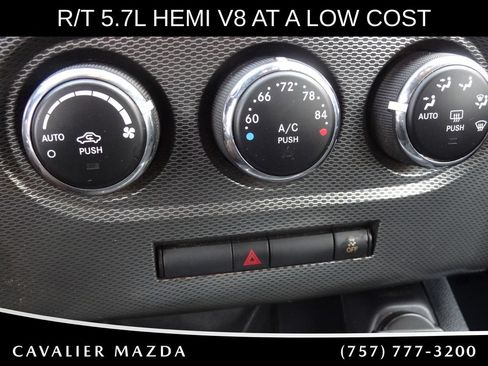 Used 2013 Dodge Challenger R/T RWD image 23