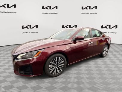Used 2024 Nissan Altima 2.5 SV w/ SV Premium Package