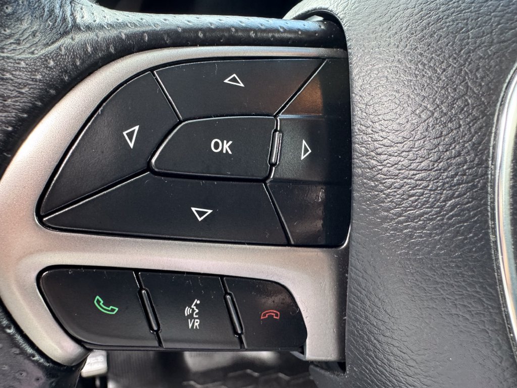 Used 2019 Dodge Durango SXT AWD/4WD image 33