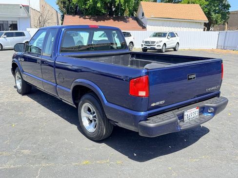 Used 2003 Chevrolet S10 Pickup LS w/ Convenience Package RWD image 4
