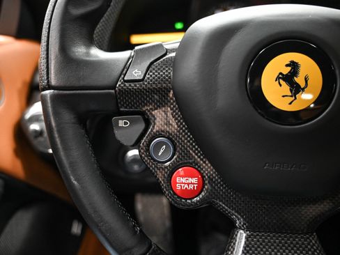 Used 2015 Ferrari F12 Berlinetta image 11