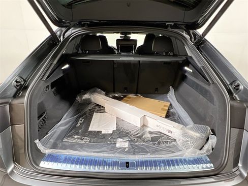 New 2026 Audi Q8 Prestige image 26