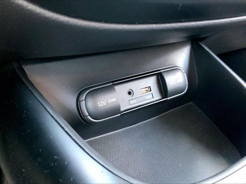 Used 2017 Kia Soul FWD image 26
