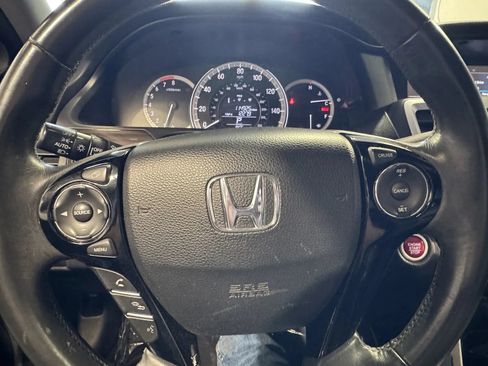 Used 2017 Honda Accord EX-L image 21