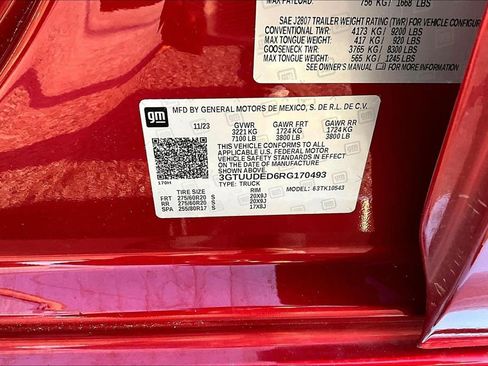 Used 2024 GMC Sierra 1500 SLT w/ SLT Premium Package image 26