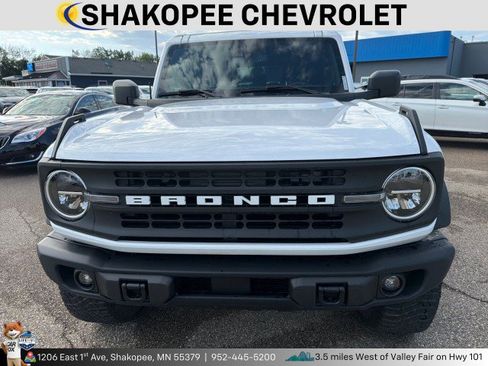 Used 2023 Ford Bronco Black Diamond w/ Sasquatch Package AWD/4WD image 2