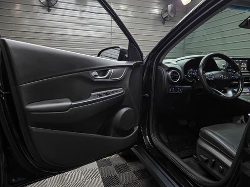 Used 2019 Hyundai Kona Limited FWD image 31