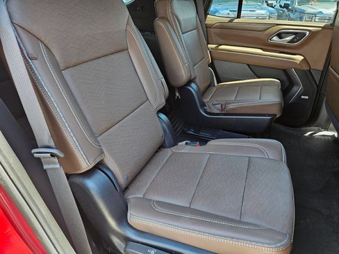 Used 2024 Chevrolet Tahoe High Country w/ Advanced Technology Package AWD/4WD image 29
