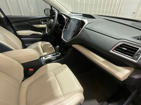 Used 2024 Subaru Ascent Limited w/ Technology Package AWD/4WD image 18