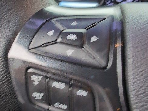 Used 2018 Ford Explorer XLT w/ Equipment Group 201A image 19