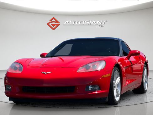 Used 2009 Chevrolet Corvette Coupe w/ Preferred Equipment Group RWD image 13