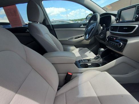 Used 2020 Hyundai Tucson SE w/ Cargo Package FWD image 4
