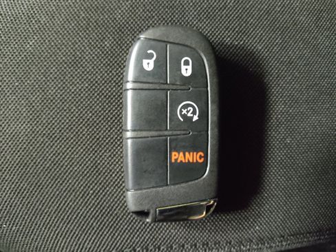 Used 2021 Jeep Renegade Sport FWD image 32