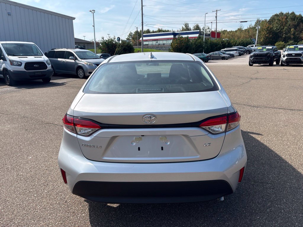 New 2027 Toyota Corolla LE FWD image 6