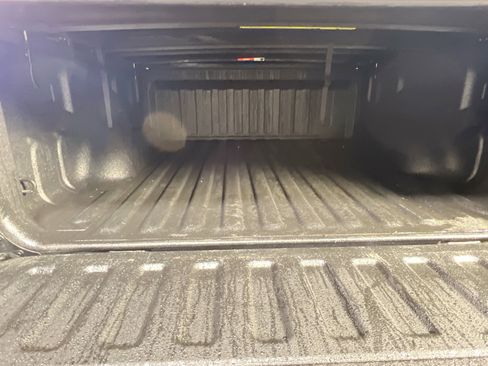 Used 2022 RAM 1500 Big Horn image 24