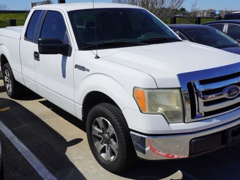 Used 2009 Ford F150 XLT image 2