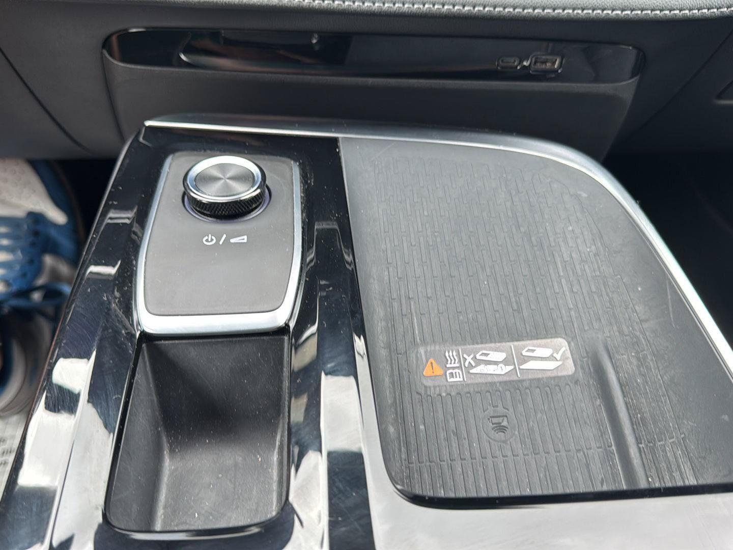 Used 2026 Buick Enclave Preferred AWD/4WD image 17