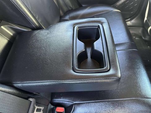 Used 2019 Toyota RAV4 XLE w/ Convenience Package image 27