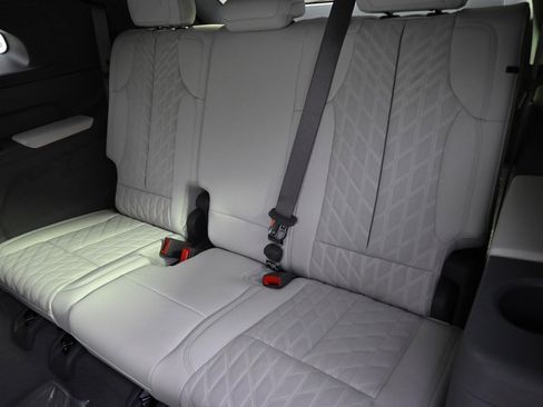 New 2025 Cadillac Escalade IQ Sport 1 w/ LPO, ONYX Package image 22