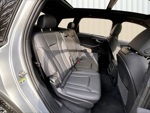 Used 2025 Audi Q7 2.0T Premium Plus image 25