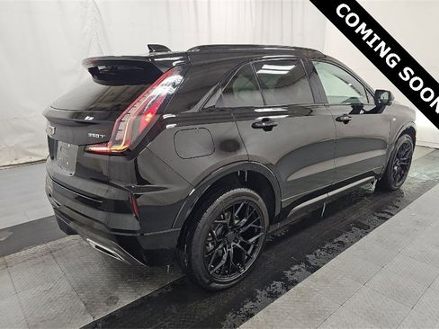 Used 2024 Cadillac XT4 Sport image 3