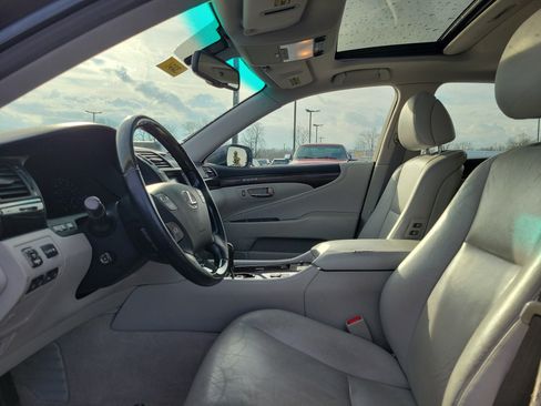 Used 2011 Lexus LS 460 AWD w/ Luxury Value Edition image 15